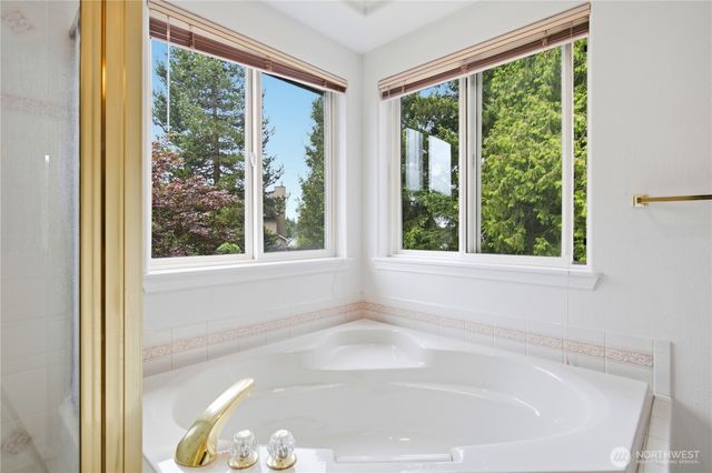 2021 Hoquiam Avenue NE, Renton, WA 98059