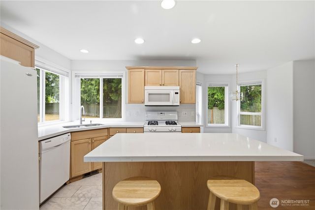 2021 Hoquiam Avenue NE, Renton, WA 98059
