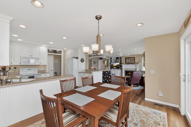 11094 Harbor Drive, Three Rivers, MI 49093
