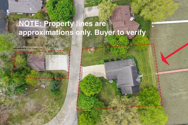 11094 Harbor Drive, Three Rivers, MI 49093