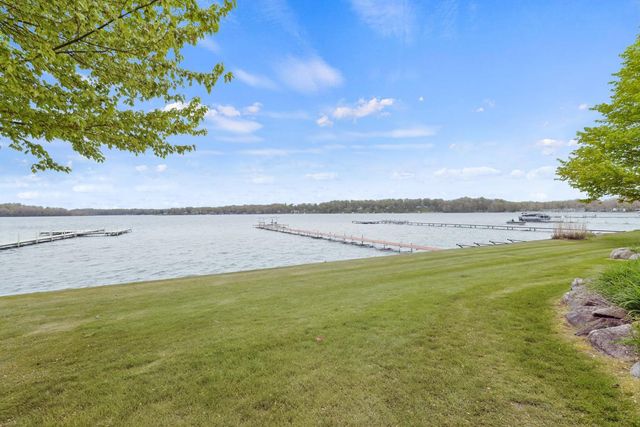 11094 Harbor Drive, Three Rivers, MI 49093