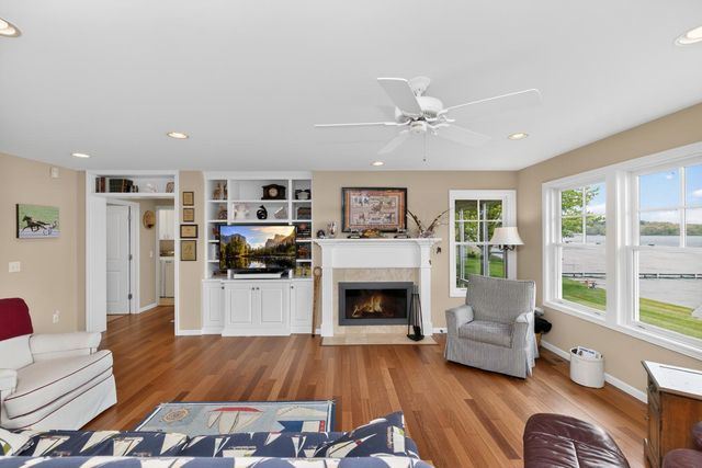 11094 Harbor Drive, Three Rivers, MI 49093