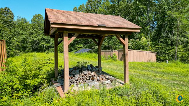 0 Highway 230, Mc Ewen, TN 37101