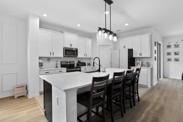 589 JUPITER BEACH ROAD, Groveland, FL 34736