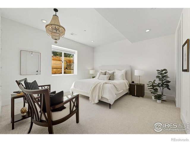 10323 Mineral Road, Longmont, CO 80504