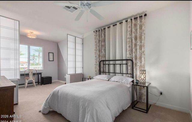 2511 W QUEEN CREEK Road 143, Chandler, AZ 85248