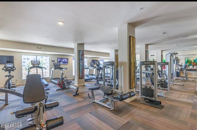 2511 W QUEEN CREEK Road 143, Chandler, AZ 85248