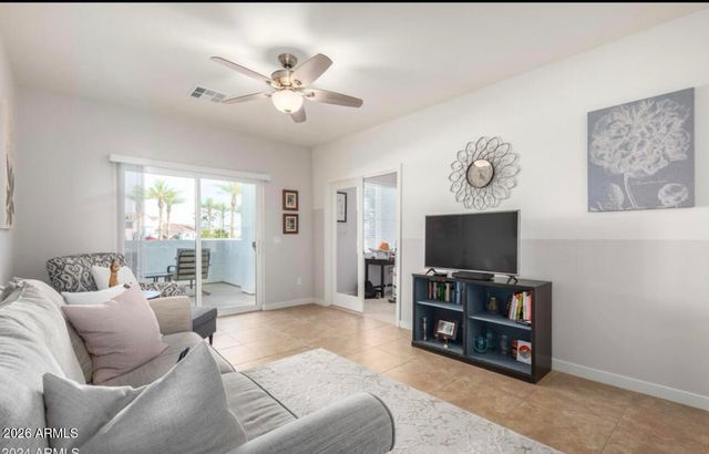 2511 W QUEEN CREEK Road 143, Chandler, AZ 85248