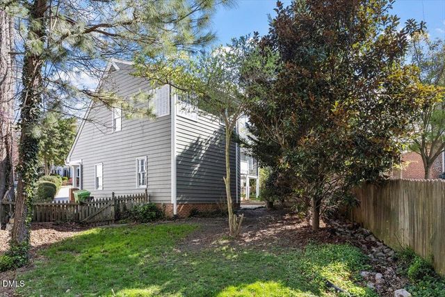 1201 Weldon Place, Raleigh, NC 27608