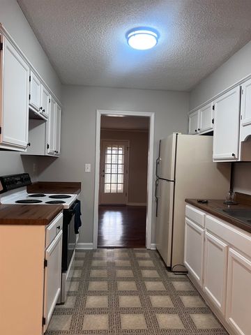 2675 VAN LEER DR, Memphis, TN 38133