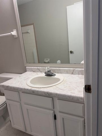 2675 VAN LEER DR, Memphis, TN 38133