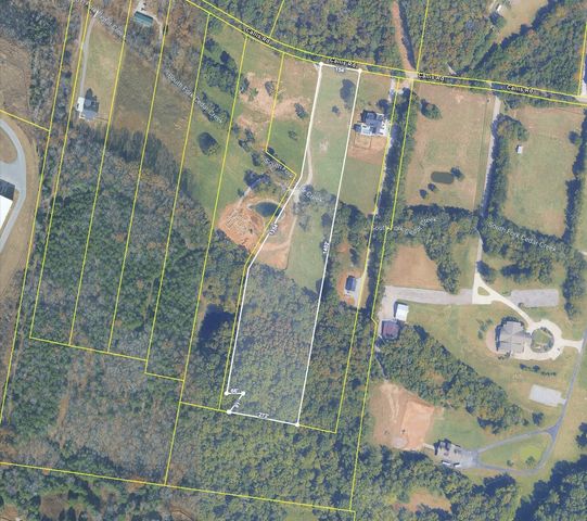 2740 Callis Rd, Lebanon, TN 37090