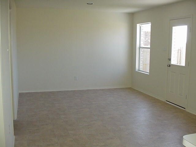 2801 Mockingbird Street, Royse City, TX 75189