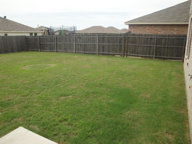 2801 Mockingbird Street, Royse City, TX 75189