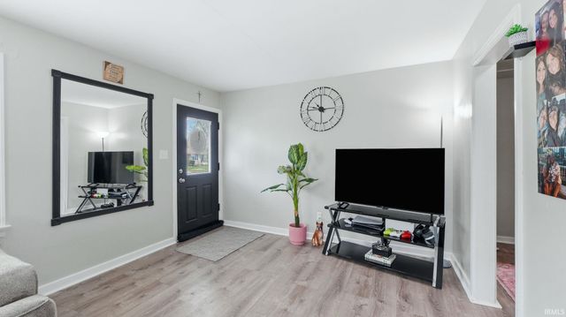 1716 Melrose Avenue, Fort Wayne, IN 46808