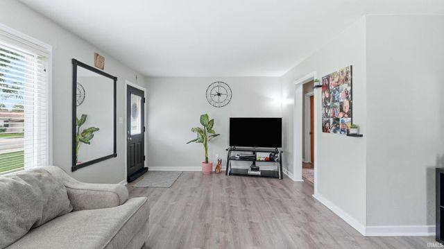 1716 Melrose Avenue, Fort Wayne, IN 46808