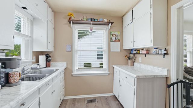 1716 Melrose Avenue, Fort Wayne, IN 46808