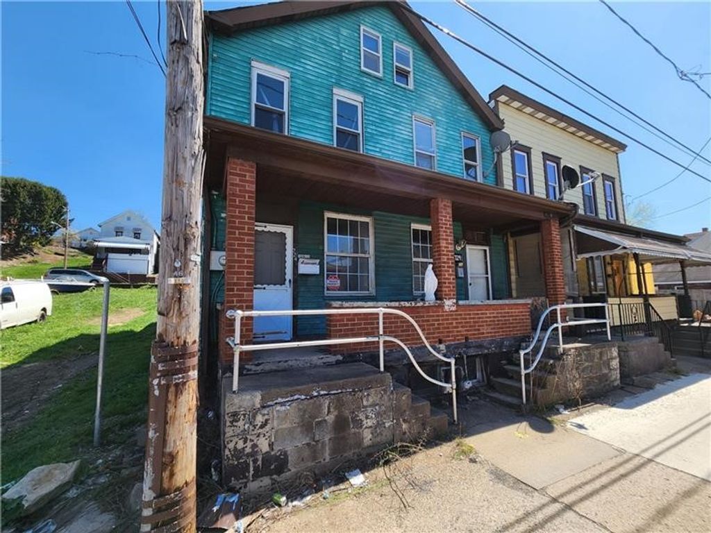 724 Hemlock Aly, Glassport, PA 15045
