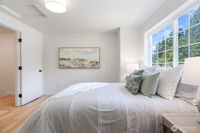 14534 12th Avenue NE, Shoreline, WA 98155