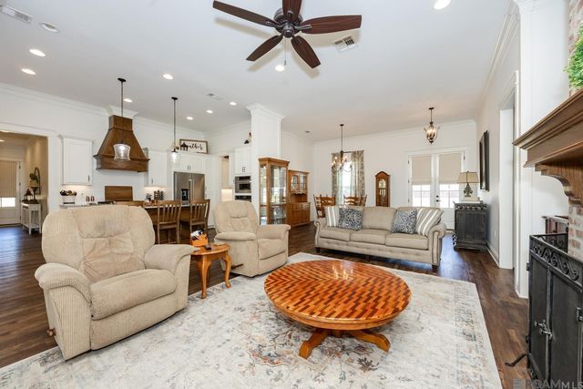 28010 Intracoastal Rd, Plaquemine, LA 70764