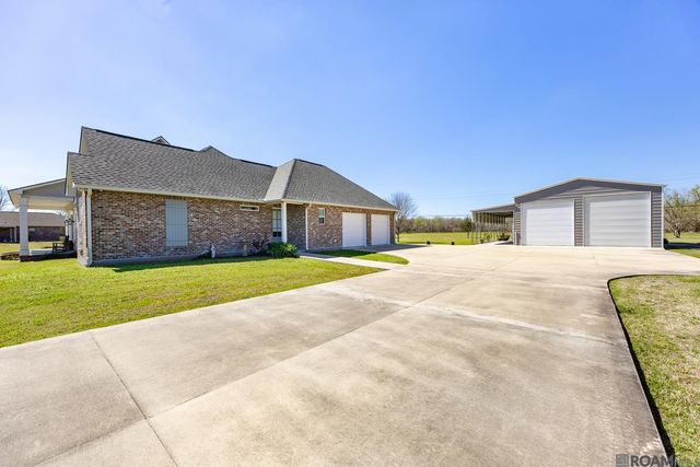 28010 Intracoastal Rd, Plaquemine, LA 70764