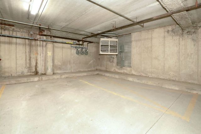 815 Leicester Road 109, Elk Grove Village, IL 60007