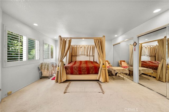 6056 Lake Lindero, Agoura Hills, CA 91301