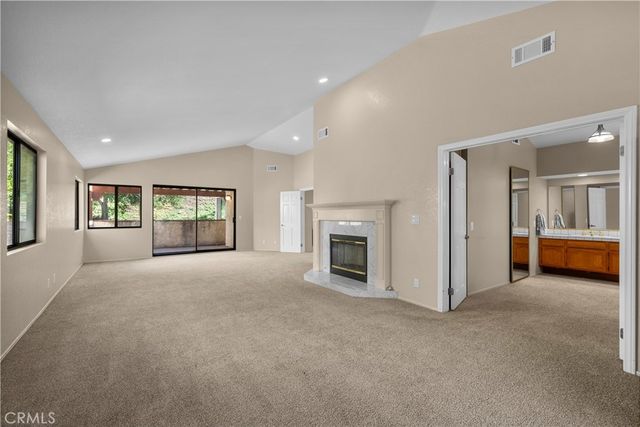6056 Lake Lindero, Agoura Hills, CA 91301