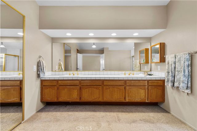 6056 Lake Lindero, Agoura Hills, CA 91301