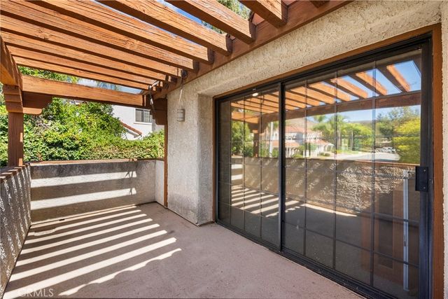 6056 Lake Lindero, Agoura Hills, CA 91301