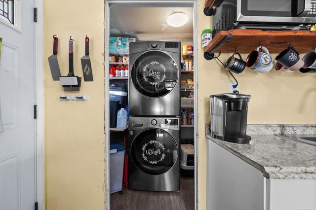 691 E Bennett Avenue, Ferndale, MI 48220