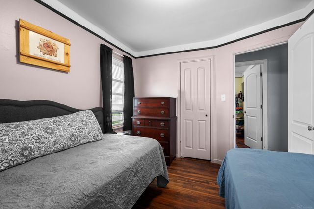 691 E Bennett Avenue, Ferndale, MI 48220