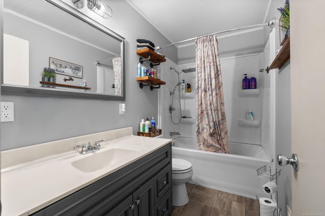 691 E Bennett Avenue, Ferndale, MI 48220