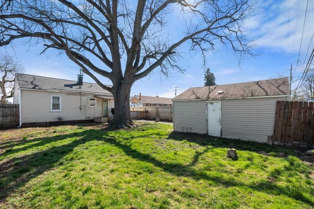 691 E Bennett Avenue, Ferndale, MI 48220