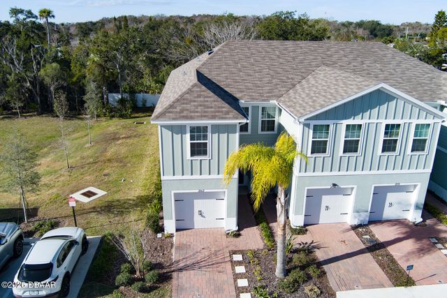 2062 Edison Pointe Boulevard, South Daytona, FL 32119