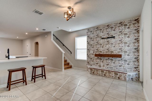 2062 Edison Pointe Boulevard, South Daytona, FL 32119