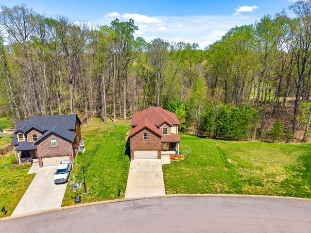 4406 Memory Ln, Adams, TN 37010