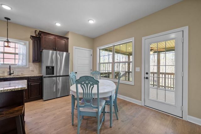 4406 Memory Ln, Adams, TN 37010