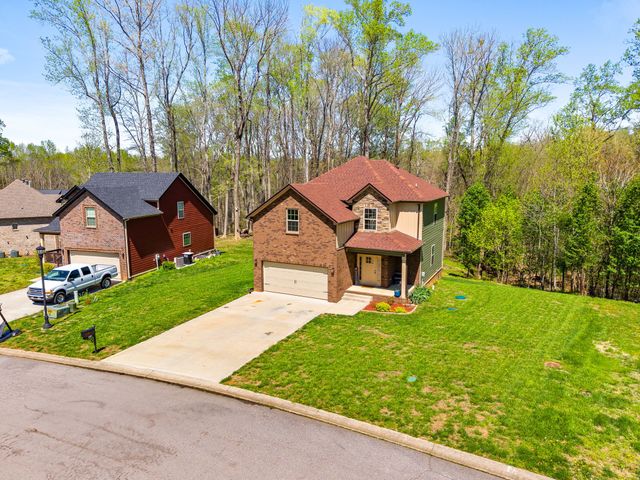4406 Memory Ln, Adams, TN 37010