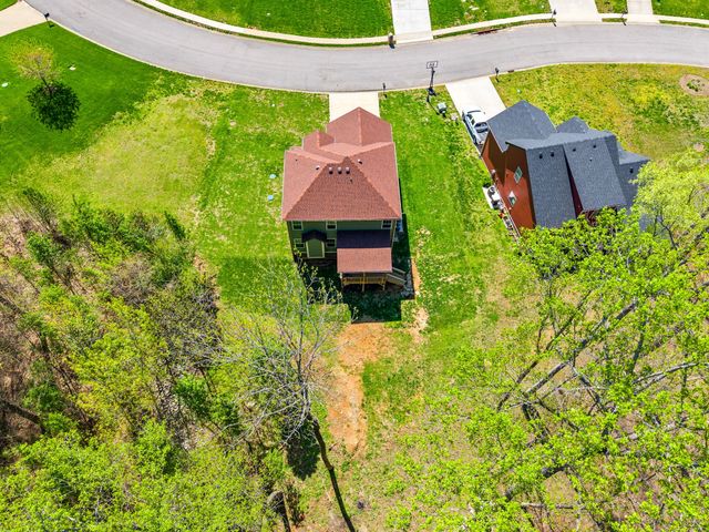 4406 Memory Ln, Adams, TN 37010