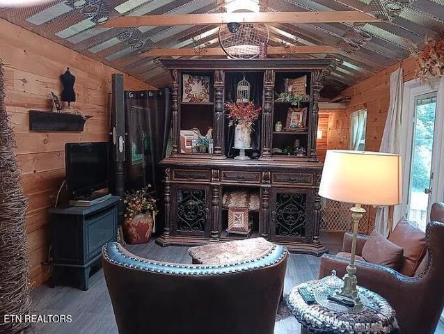 168 County Road 484, Englewood, TN 37329