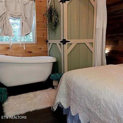 168 County Road 484, Englewood, TN 37329