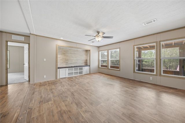 120 Cowboys Drive, Somerville, TX 77879