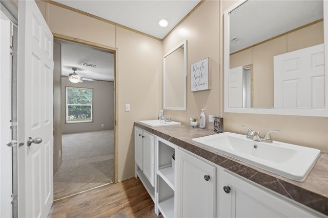 120 Cowboys Drive, Somerville, TX 77879
