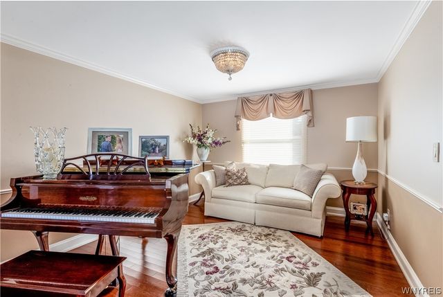 151 Wyeth Drive, Amherst, NY 14068