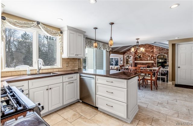 151 Wyeth Drive, Amherst, NY 14068