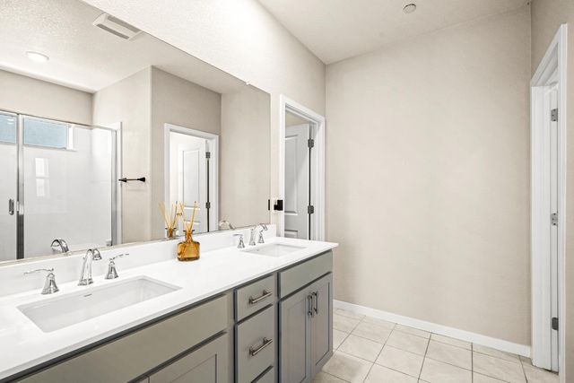 488 River St, Lincoln, CA 95648