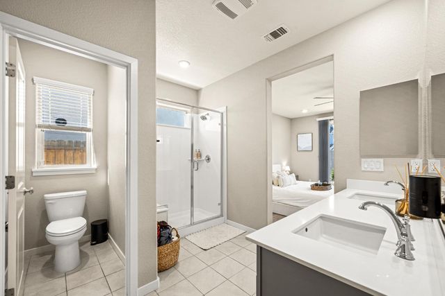 488 River St, Lincoln, CA 95648