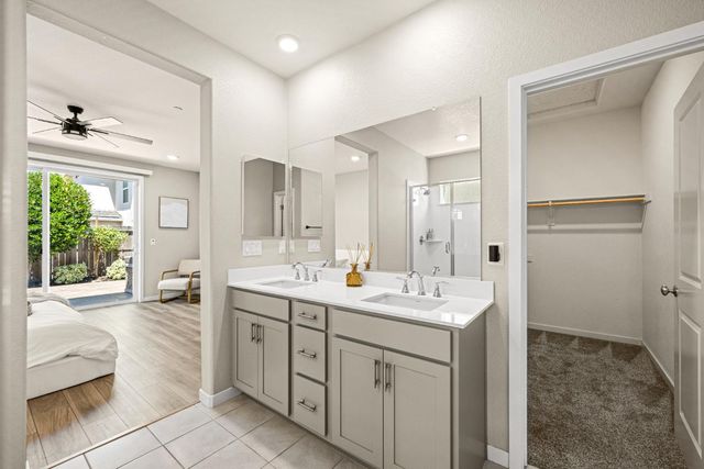 488 River St, Lincoln, CA 95648
