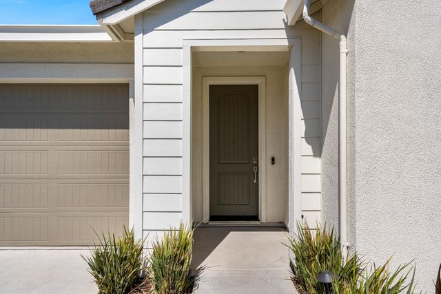 488 River St, Lincoln, CA 95648